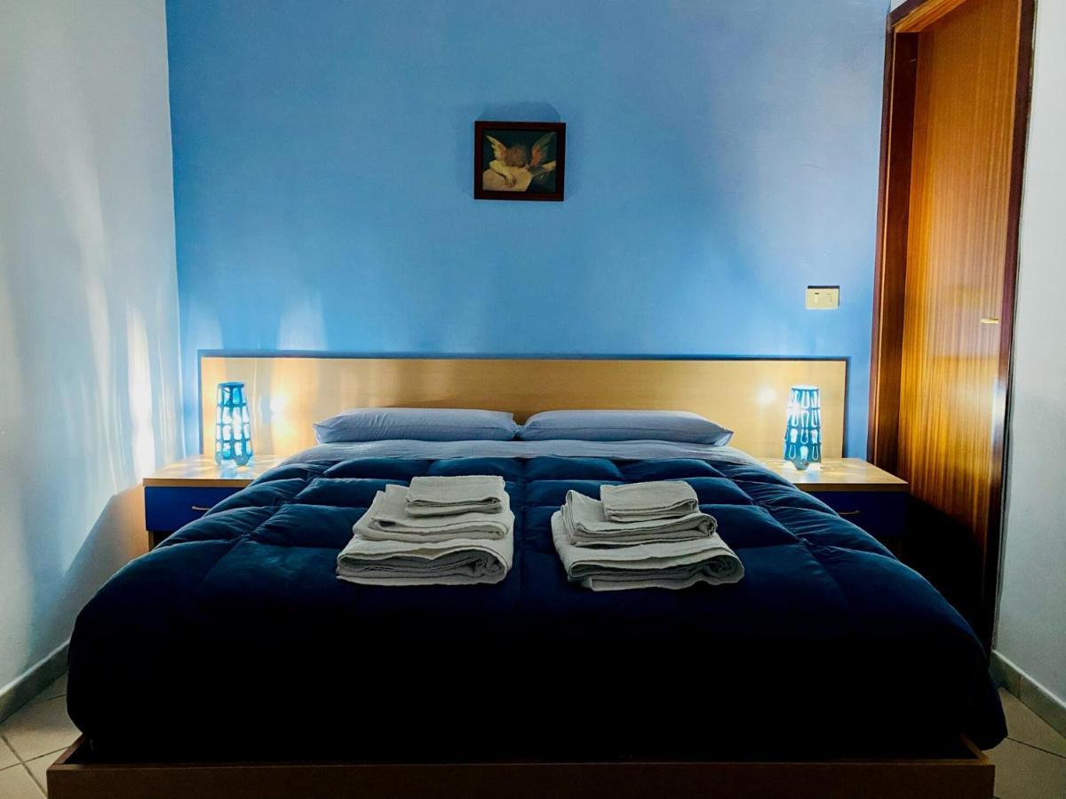 Apartment Tirreno Tirrenia Eksteriør bilde