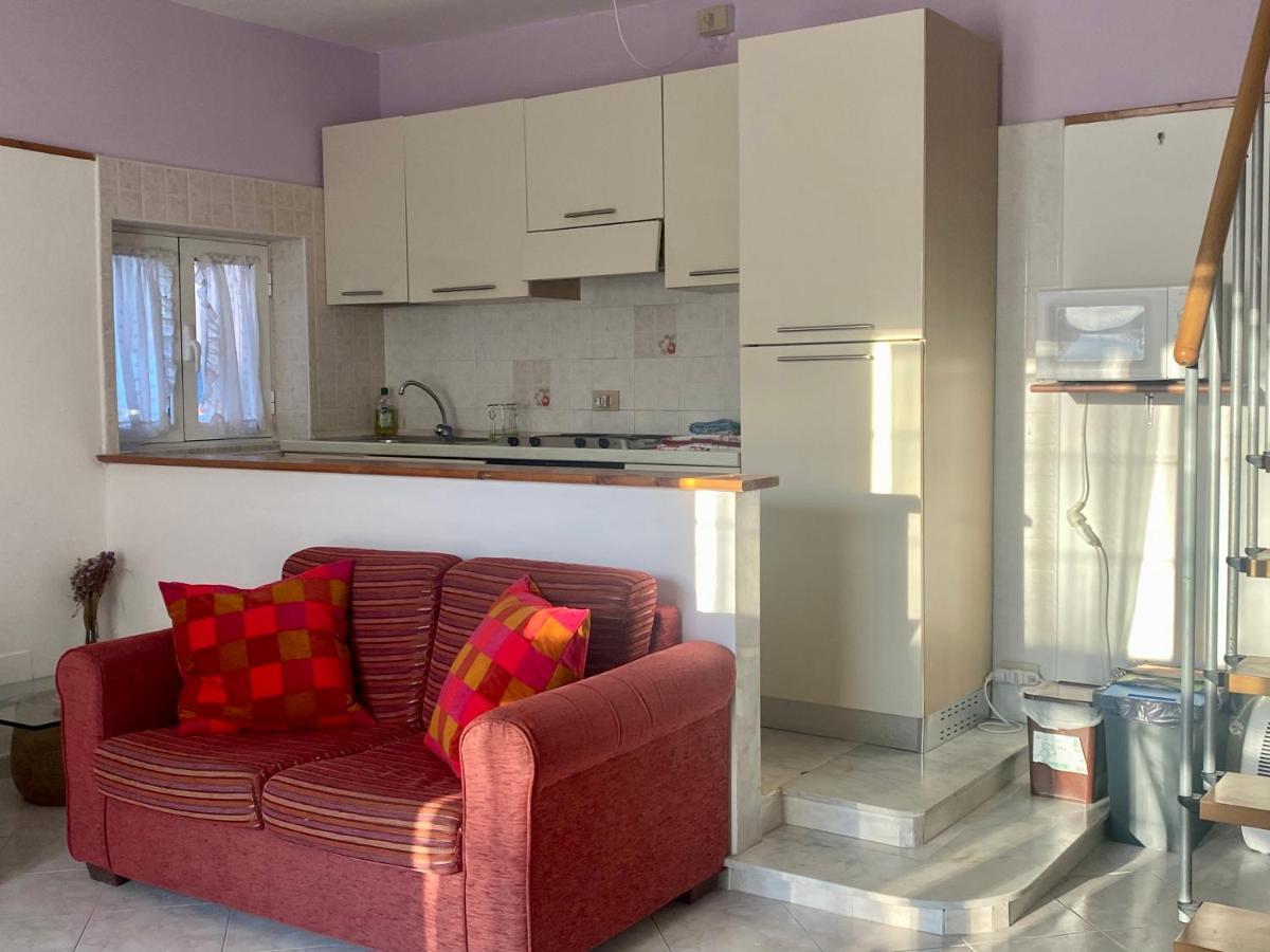 Apartment Tirreno Tirrenia Eksteriør bilde