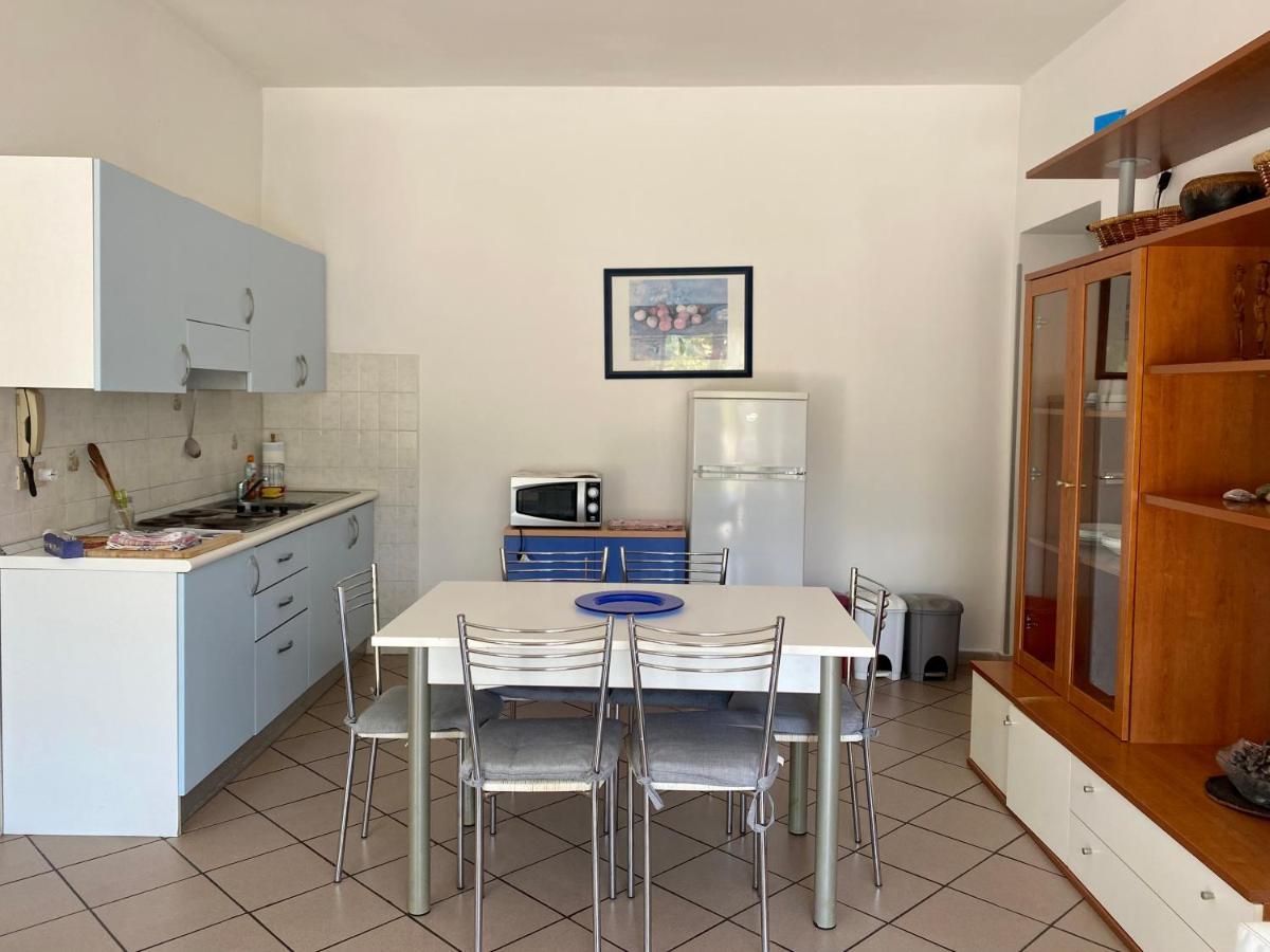 Apartment Tirreno Tirrenia Eksteriør bilde