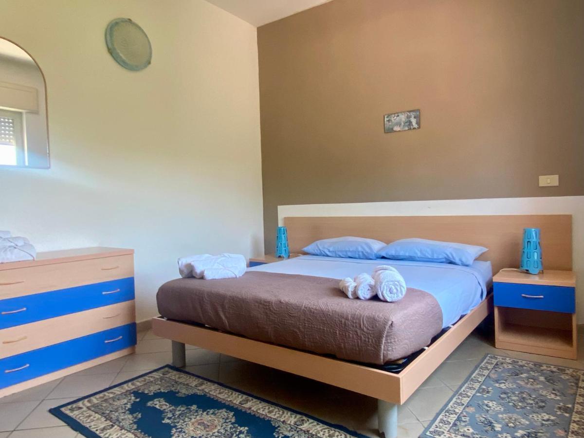 Apartment Tirreno Tirrenia Eksteriør bilde