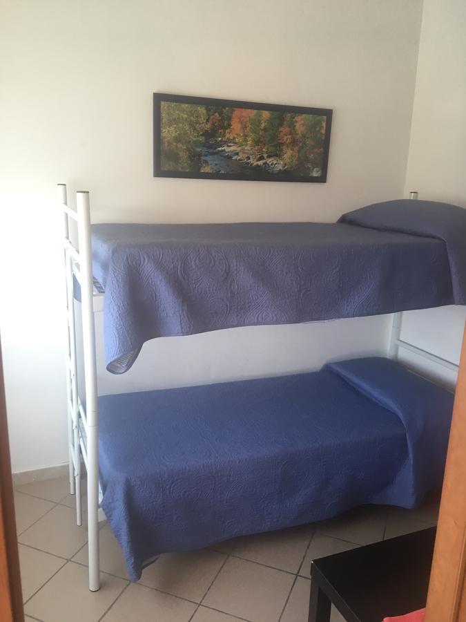 Apartment Tirreno Tirrenia Eksteriør bilde