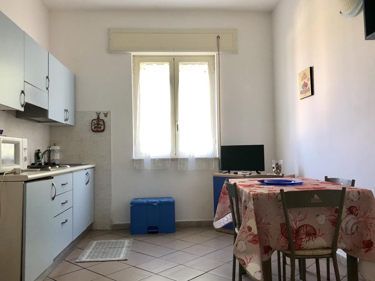 Apartment Tirreno Tirrenia Eksteriør bilde