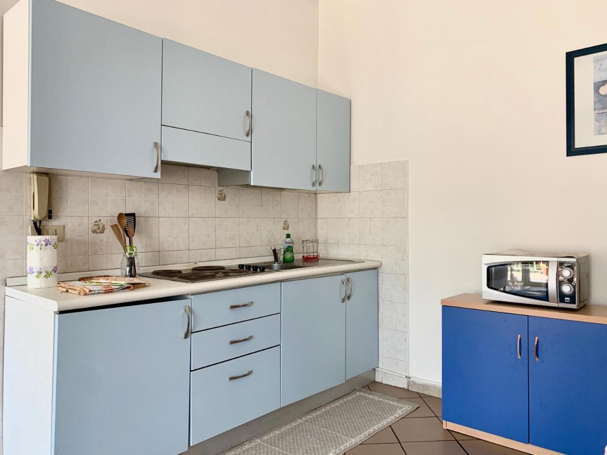 Apartment Tirreno Tirrenia Eksteriør bilde